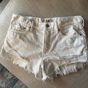 We The Free White Women’s Shorts